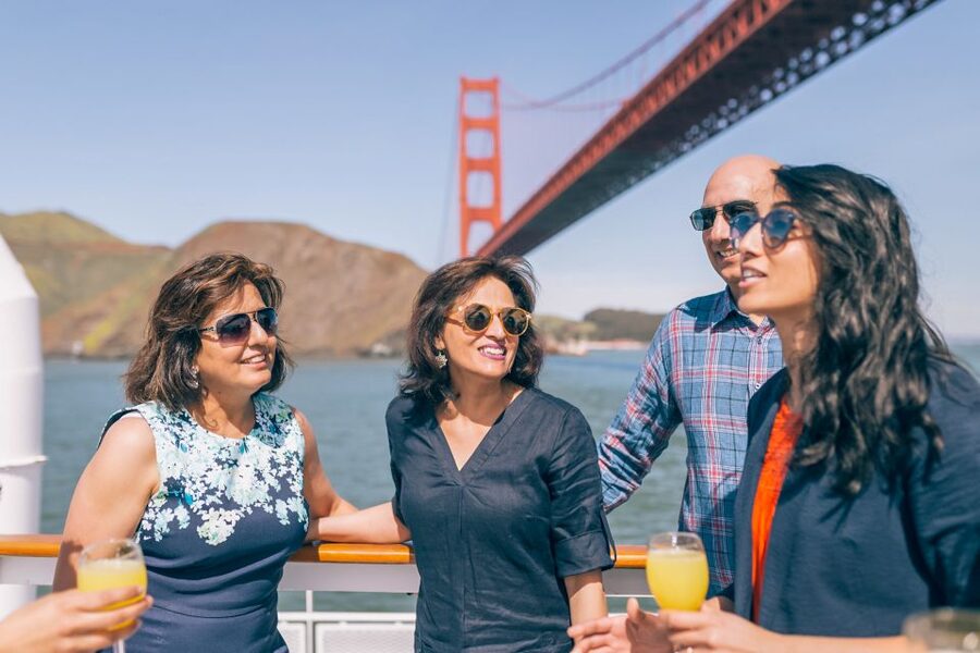 San Francisco: City Cruises Buffet Lunch or Dinner Cruise - A floating view of San Francisco Bay