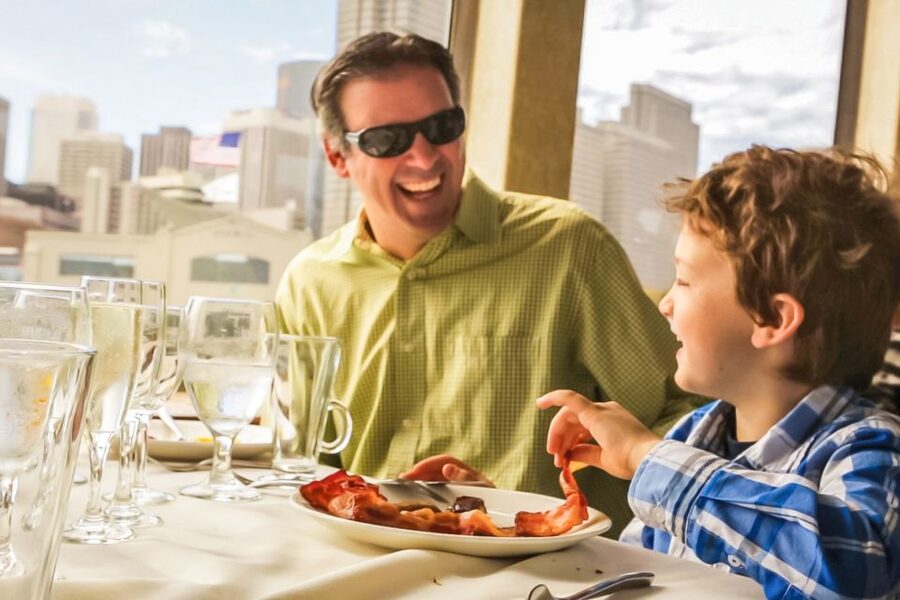 San Francisco: City Cruises Buffet Lunch or Dinner Cruise - Lunch or dinner: two different moods