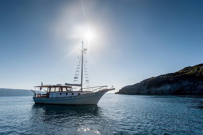 Santorini Caldera Day Traditional Cruise with Meal and Drinks - Starting at Vlychada and reaching Red Beach