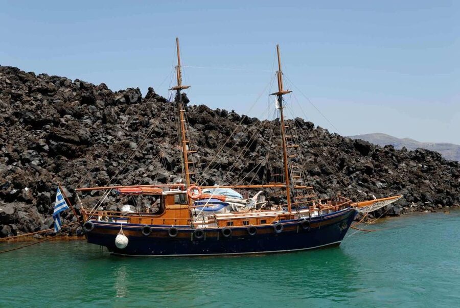 Santorini Caldera: Sunset Cruise with Dinner - Who will get the best value