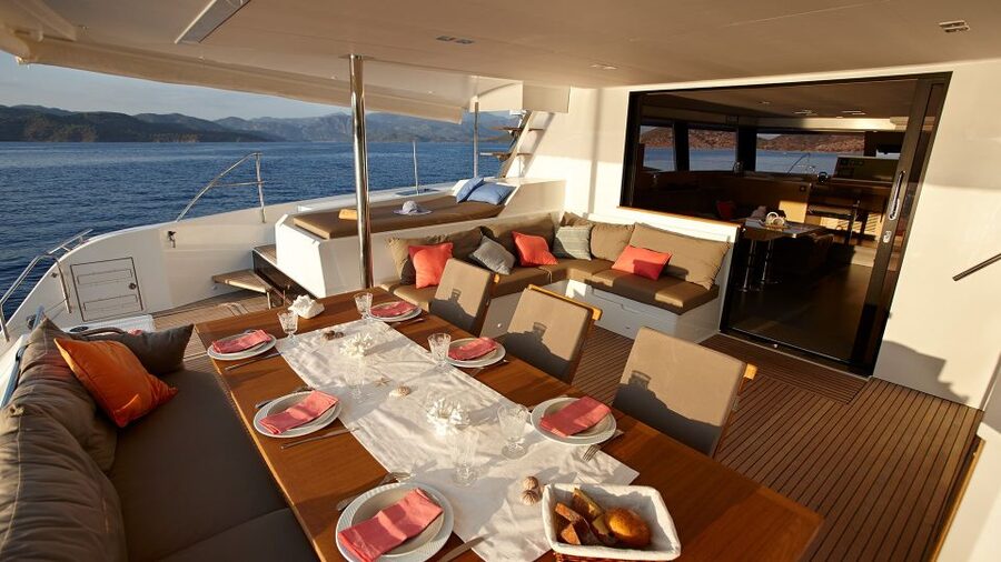 Santorini: Luxurious Catamaran Cruise with Meal & Open Bar - The Hot Springs at Palea Kameni