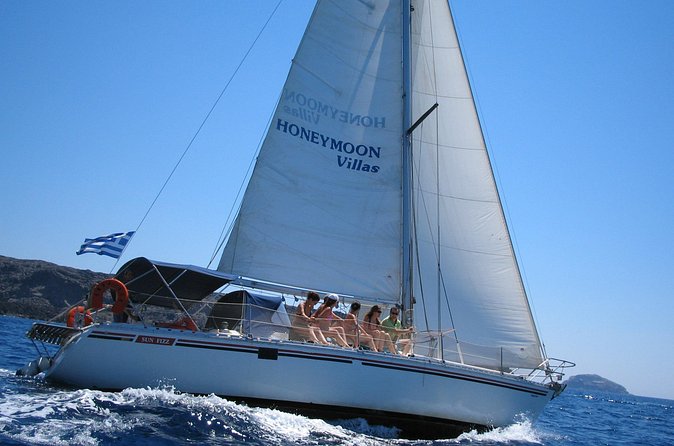 Santorini Oia: Private Sailing Yacht Cruise with Meal and Drinks - A Greek lunch served at sea