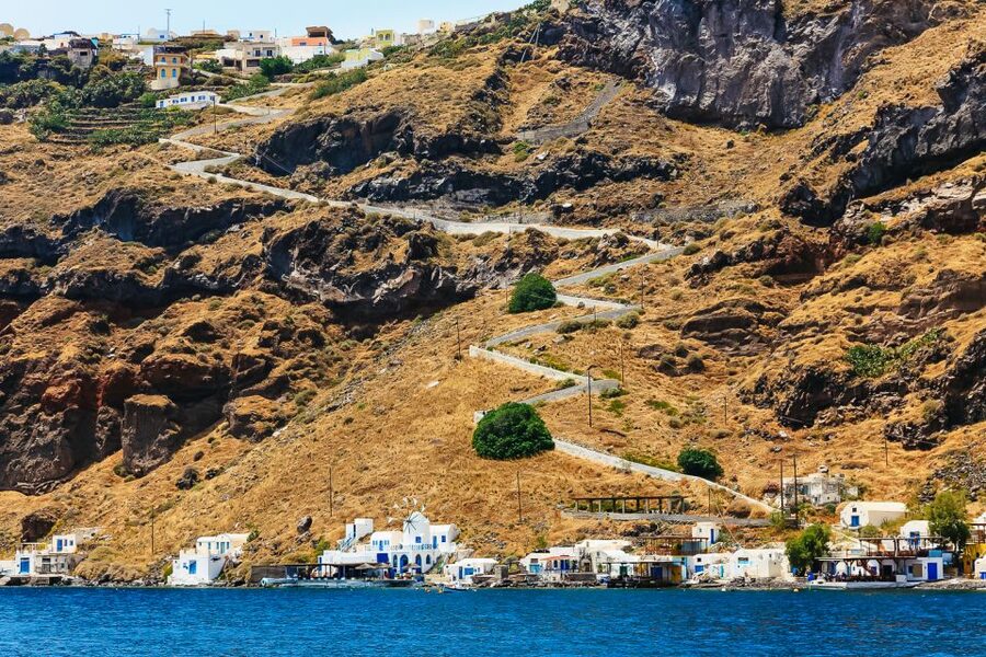 Santorini: Volcano and Hot Springs Sunset Dinner Cruise - Practical comfort, weather, and group size
