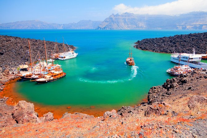 Santorini Volcano Sunset Cruise with Dinner - Why this six-hour cruise works well for Santorini