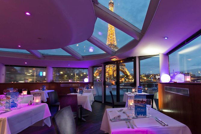 Seine River Dinner Cruise with Live Singer by VIP Yacht de Paris - The upper deck gives you the best Paris views