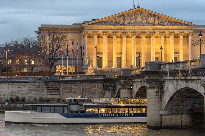 Seine River Evening Cruise with Music (Drink Options) - Music, seating, and the drink option