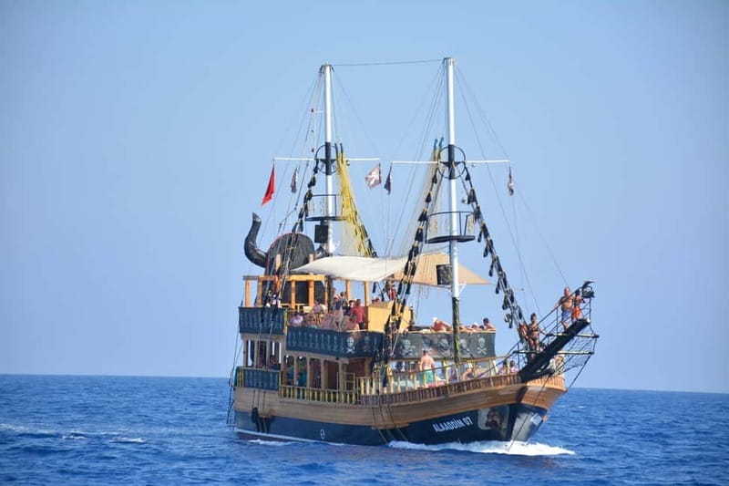 Side Dolphin Island Boat Cruise with Lunch & Drinks - Five things to know before you sail