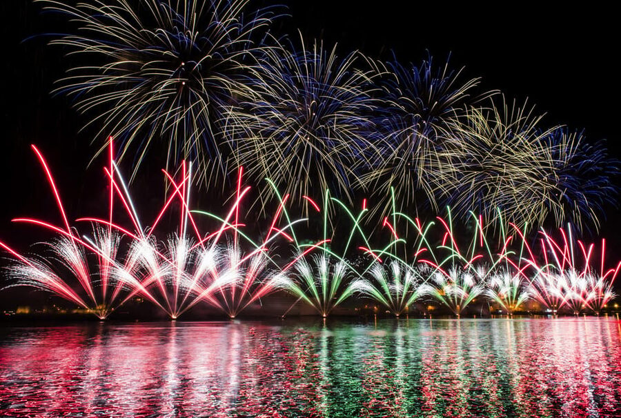 Sliema: Fireworks Festival Cruise with Dinner and Transfers - Key points to know before booking