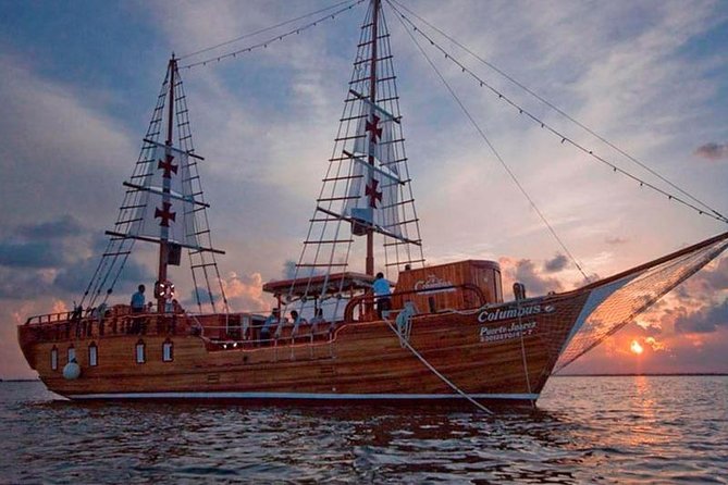 Spanish Galleon - Romantic Lobster Dinner Cruise & Live Saxophone - What $112 per person really covers