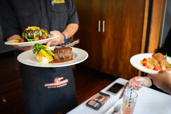 Spirit of Melbourne Lunch Cruise - A two-hour route through Melbourne’s central sights