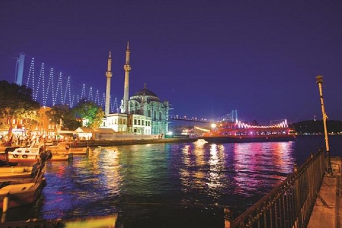 Stage Front Bosphorus Dinner Cruise with Pickup & Drinks included - The stage show: fun, visible, and not very formal