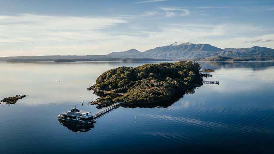 Strahan: Gordon River Cruise with Lunch & Sarah Island Walk - Leaving Strahan for Macquarie Harbour