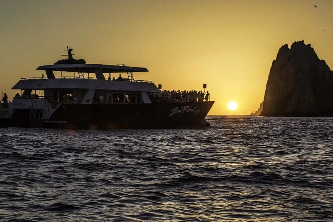 Sunset Dinner Cruise in Los Cabos - Open bar, drink choices, and extra charges