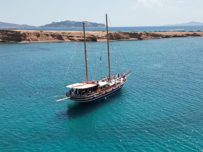 Sunset Dinner Cruise: Swim Stop, Drinks & Onboard Dining - Dinner as the sun begins to set