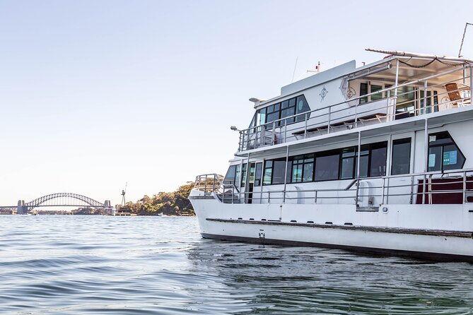 Sydney Combo: Morning Sightseeing to Bondi & Harbour Lunch Cruise - Boarding at Circular Quay for lunch