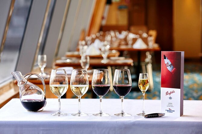Sydney Gourmet Gold Penfolds Dinner Cruise from Darling Harbour - Weekend music and the mood onboard