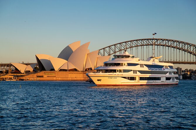Sydney Gourmet Gold Penfolds Dinner Cruise from Darling Harbour - Service, seating, and comfort