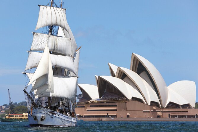 Sydney Harbour Tall Ship Lunch Cruise - Fort Denison, Garden Island, and Admiralty House