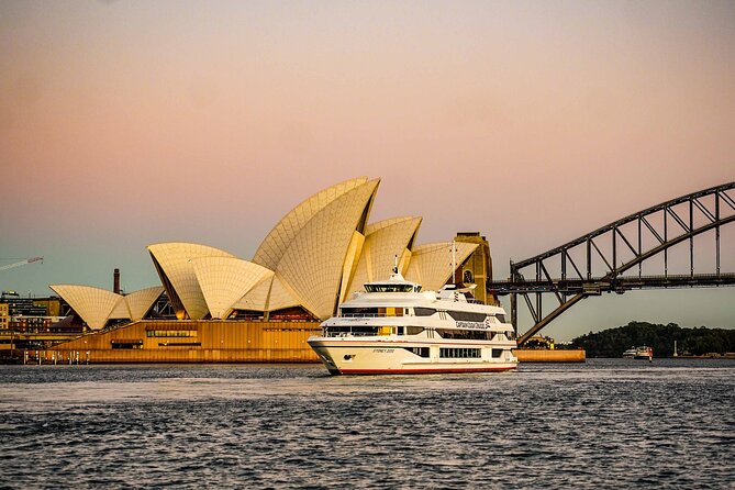 Sydney: Harbour View Lunch Cruise from Darling Harbour - Choosing the best seat