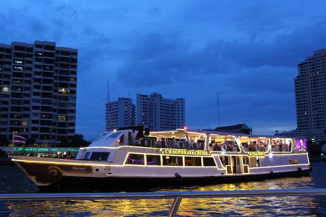 The Chaophraya Cruise : LUXURY 5 STAR Dinner Cruise Program - The river route from 7:15pm to 9pm