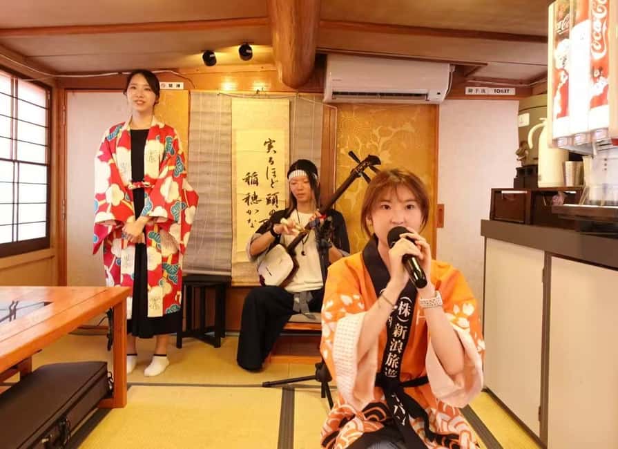Tokyo: Rainbow Bridge Day Cruise Show and Only Soft Drinks - Who should choose this cruise
