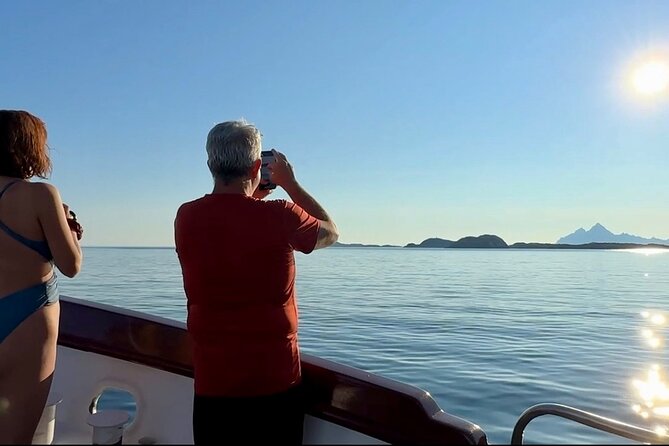 Tromsø Midnight Sun Evening Cruise with Hot Tub and Polar Plunge - A close look at the five-hour route