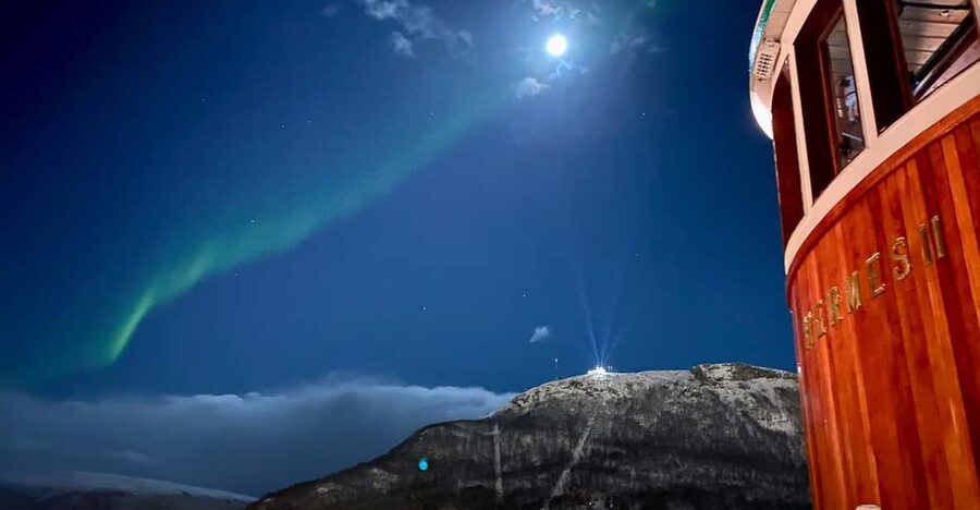 Tromsø: Northern Lights Dinner Cruise - Is $198 a fair price?