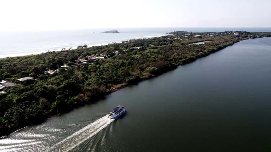 Tweed Heads: Tweed River and Rainforest Cruise with Lunch - Commentary that adds more than place names