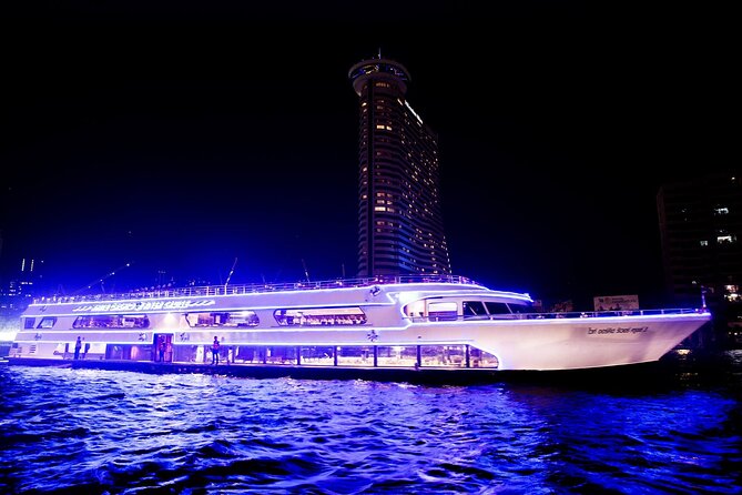 Twilight Dinner Cruise Along Chao Phraya River in Bangkok - What the evening feels like from Asiatique