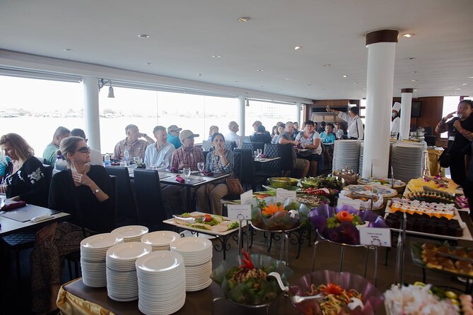 Twilight Dinner Cruise Along Chao Phraya River in Bangkok - Grand Palace and Wat Arun from the water