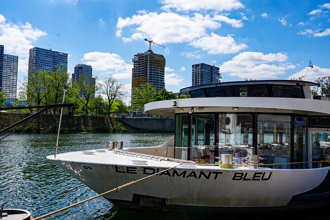 Unlimited brunch cruise on the Seine - Pont Alexandre III and the western Seine
