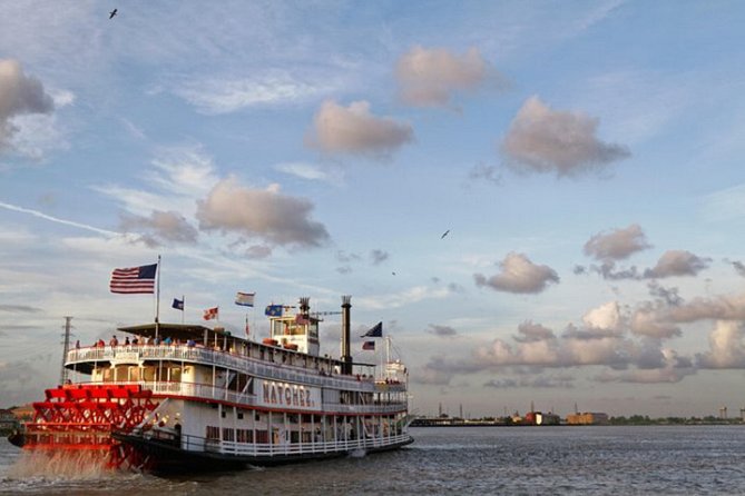 VIP Jazz Dinner Cruise with Private Tour and Open Bar Option - A Louisiana buffet with shrimp, gumbo, and bananas Foster