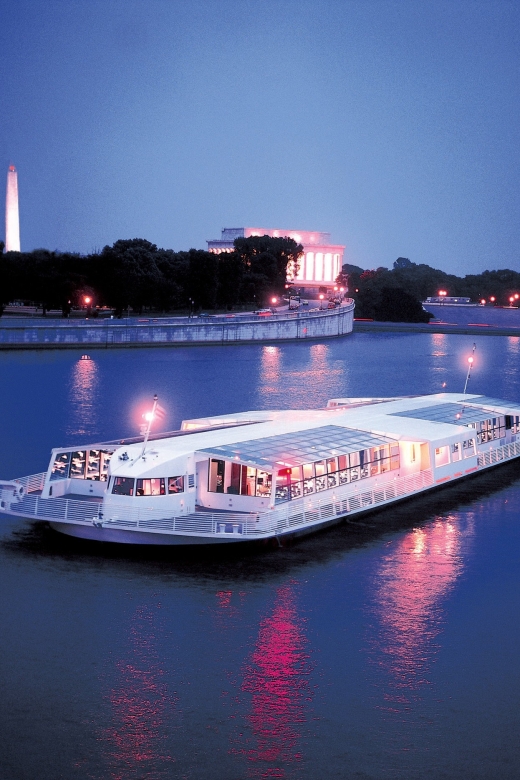 Washington DC: Christmas Eve Gourmet Brunch or Dinner Cruise - Dress for the option you choose