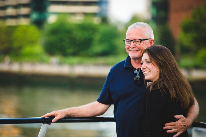 Washington DC Father's Day Afternoon Buffet Brunch Cruise - Finding the right place on board