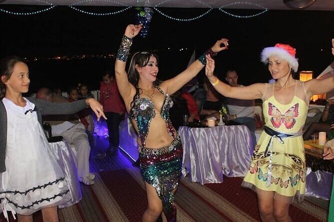 Yacht Cruise with Dinner & Oriental Show - Who will enjoy this yacht evening most
