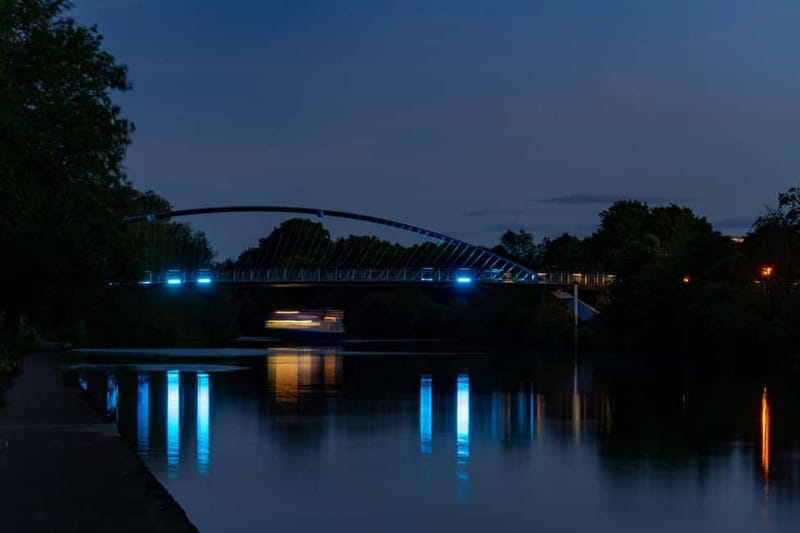 York: Evening Cruise With Strawberries & Cream + Drink - What you see from the boat
